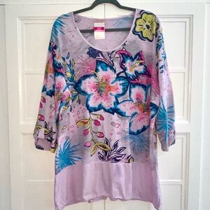 NWT Fresh Produce Cabana Bright Windfall Floral Tunic - Daylilly 1X 2X